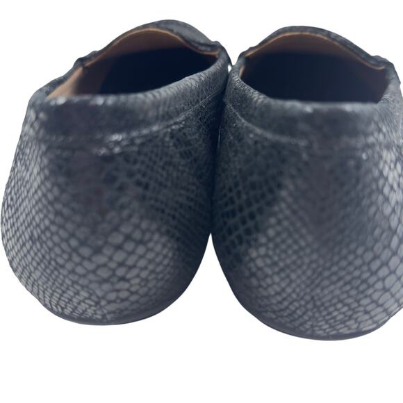 Vionic Chill Larrun Snake Embossed Leather Preppy Comfort Loafers Women's 8.5 - Picture 4 of 8